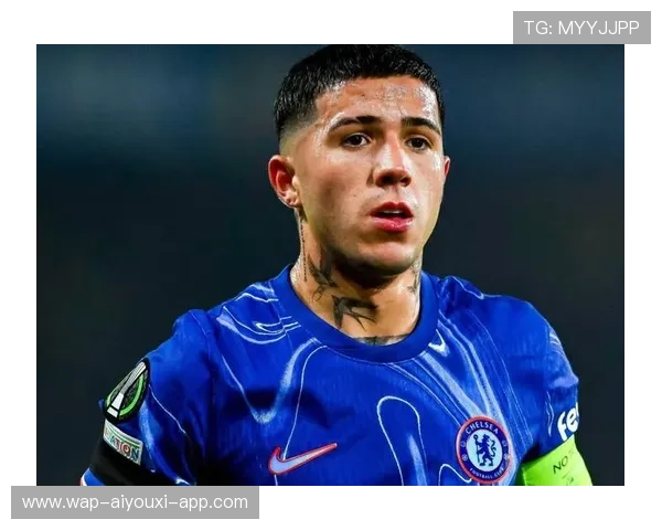 切尔西恩佐:组织训练愈发成熟,开启足球新纪元 切尔西恩佐:组织训练愈发成熟,开启足球新纪元